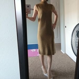 Forever 21 sleveless midi dreaa